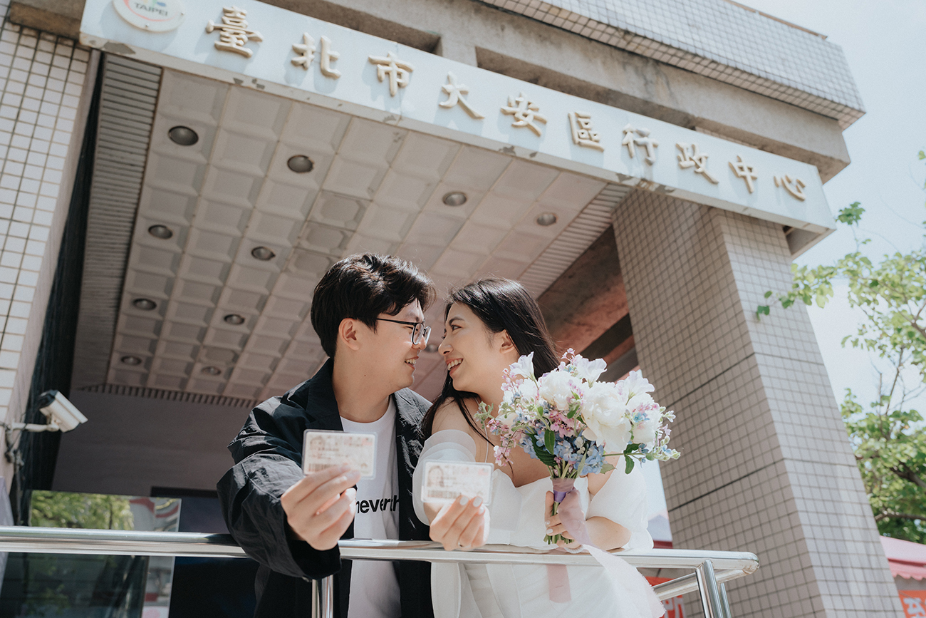 [結婚登記] Henry＆Zhong 登記日@大安戶政事務所