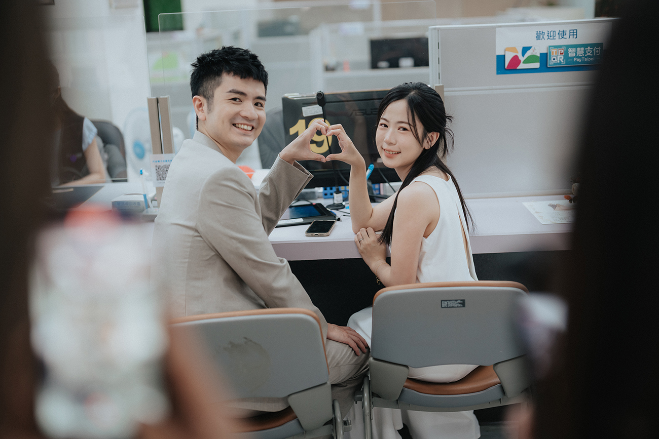 [結婚登記] Lynn＆Mumu 登記日@士林戶政事務所